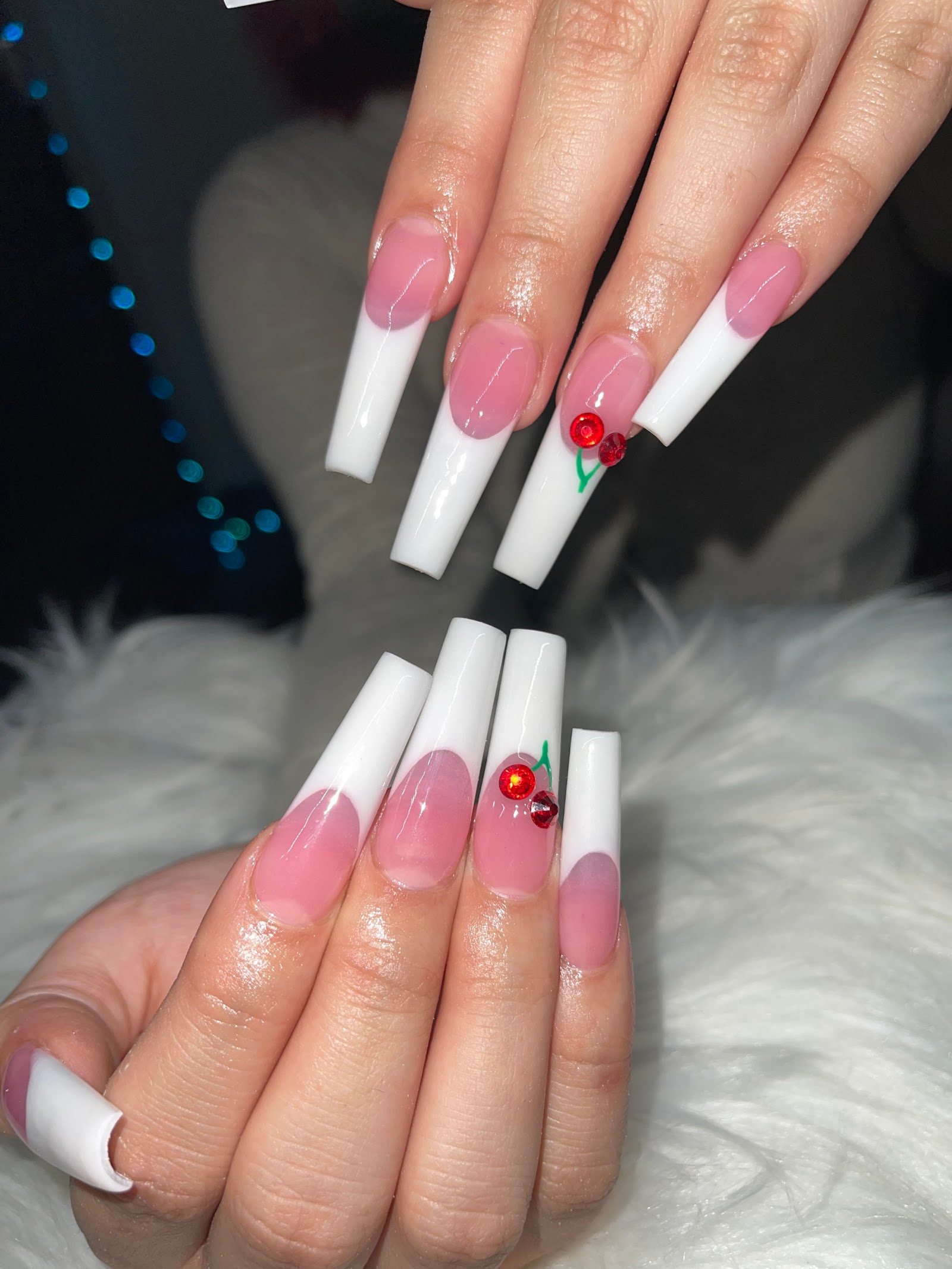 Zazze Nails logo